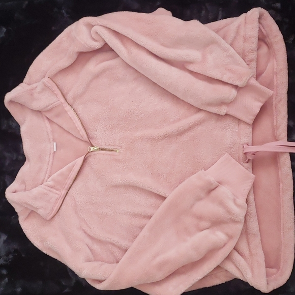 Old Navy Tops - Old Navy pullover